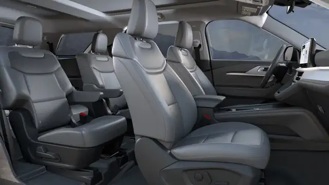2026 Ford Explorer ACTIVE | ACTIVE COMFORT PACKAGE | PANO ROOF - Photo 5