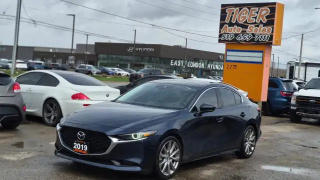 2019 Mazda MAZDA3 GT, 2 SETS OF TIRES, WELL MAINTAINED, CERTIFIE