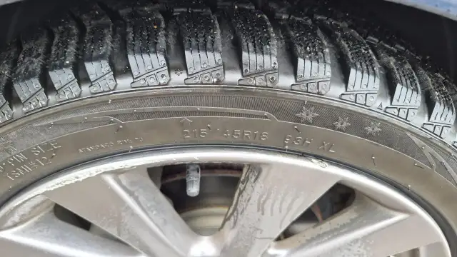 2019 Mazda MAZDA3 GT, 2 SETS OF TIRES, WELL MAINTAINED, CERTIFIE - Photo 16