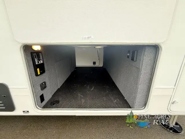 2026 Heartland Bighorn 39RK - Photo 4