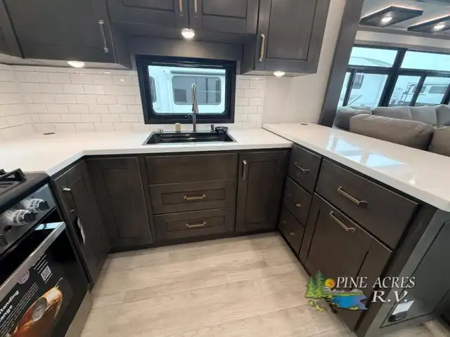 2026 Heartland Bighorn 39RK - Photo 32