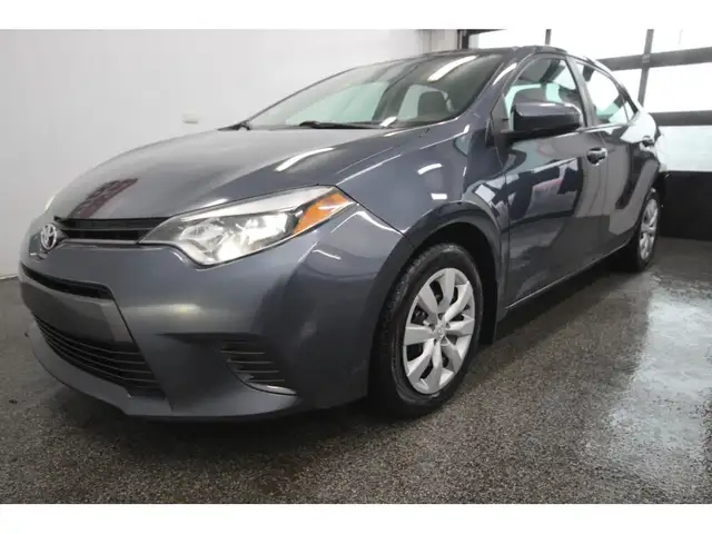 2015 Toyota Corolla LE - Photo 6