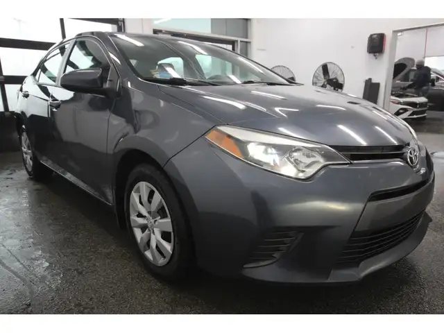 2015 Toyota Corolla LE - Photo 8