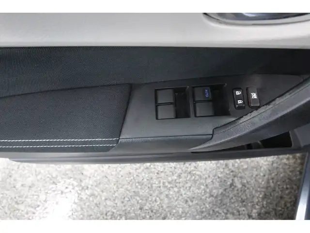 2015 Toyota Corolla LE - Photo 13