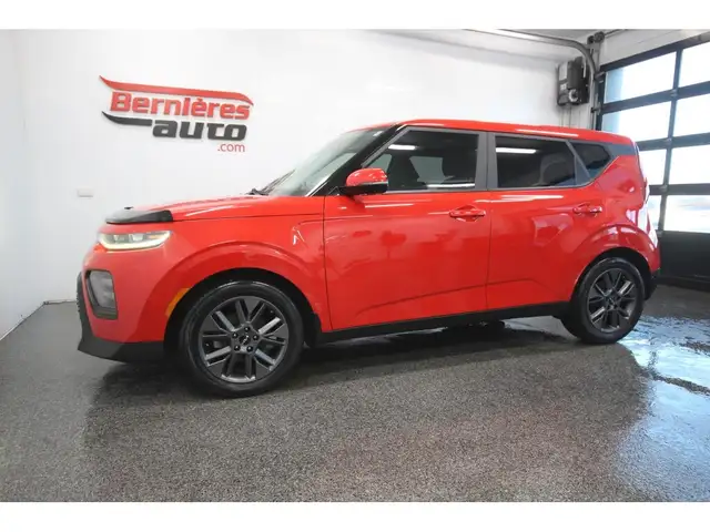 2022 Kia Soul EX / TOIT