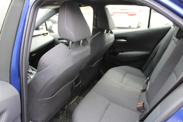 2025 Toyota Corolla SE - Photo 7