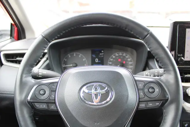 2024 Toyota Corolla Cross LE AWD - Photo 10