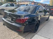 2010 BMW 528 i xDrive - Photo 5