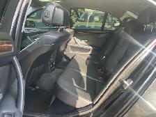 2010 BMW 528 i xDrive - Photo 9