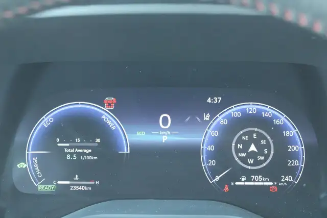 2025 Toyota Sienna XSE - Photo 16