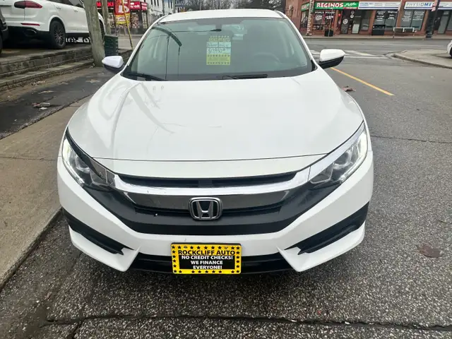 2017 Honda Civic LX Runs like new! - Photo 7