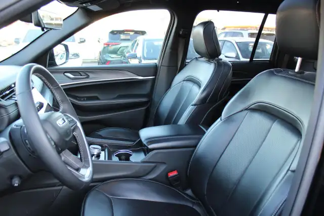 2024 Jeep Grand Cherokee LIMITED 4X4 - Photo 12