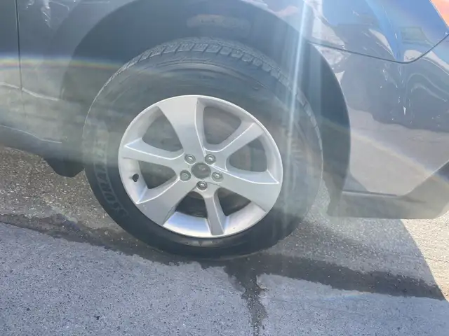 2014 Subaru Outback 2.5i Touring Package - Photo 4