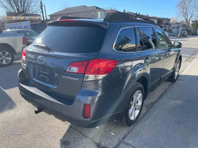 2014 Subaru Outback 2.5i Touring Package - Photo 5