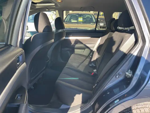 2014 Subaru Outback 2.5i Touring Package - Photo 10
