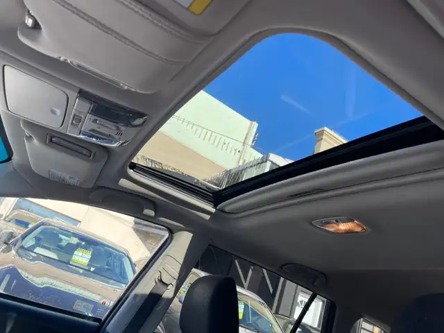 2014 Subaru Outback 2.5i Touring Package - Photo 13