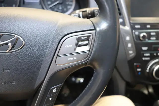 2017 Hyundai Santa Fe XL AWD - PANO|LEATHER|NAVI|CAMERA|BLINDSPO - Photo 20