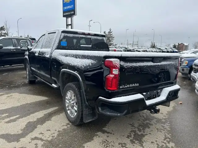 2024 Chevrolet Silverado 2500HD High Country 6.6L Duramax - Photo 4
