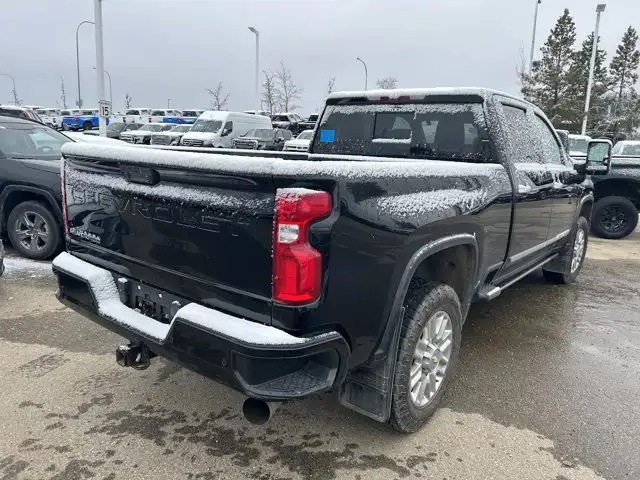 2024 Chevrolet Silverado 2500HD High Country 6.6L Duramax - Photo 5