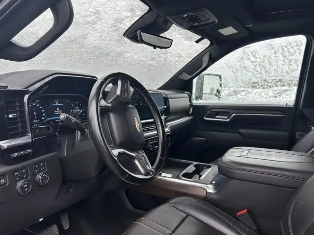 2024 Chevrolet Silverado 2500HD High Country 6.6L Duramax - Photo 6