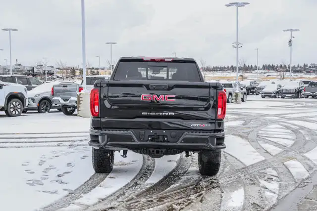 2026 GMC Sierra 1500 AT4X - Photo 7