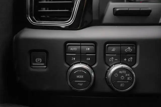 2026 GMC Sierra 1500 AT4X - Photo 19