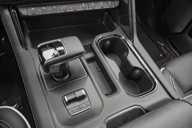 2026 GMC Sierra 1500 AT4X - Photo 27