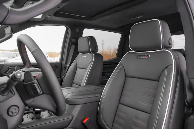 2026 GMC Sierra 1500 AT4X - Photo 32