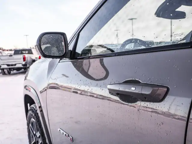 2026 GMC Terrain AWD AT4 - Photo 10