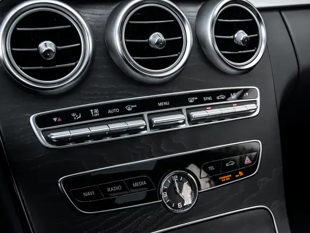 2019 Mercedes-Benz C-Class 300|AMG SPORT PKG|NAV|PANOROOF|B.SPOT - Photo 23