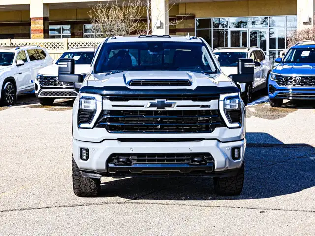 2024 Chevrolet Silverado 3500HD LTZ Z71 Sport Edition 6.6L - Photo 3