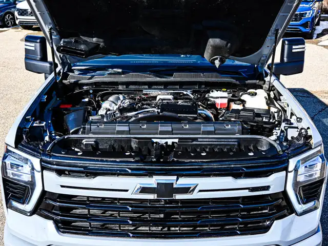 2024 Chevrolet Silverado 3500HD LTZ Z71 Sport Edition 6.6L - Photo 9