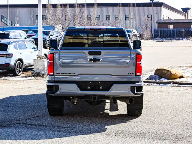 2024 Chevrolet Silverado 3500HD LTZ Z71 Sport Edition 6.6L - Photo 12