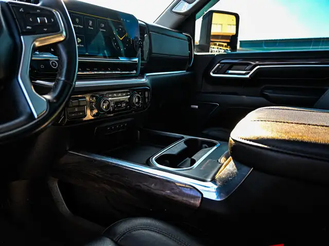 2024 Chevrolet Silverado 3500HD LTZ Z71 Sport Edition 6.6L - Photo 30