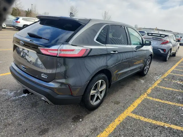 2020 Ford Edge SEL - Photo 3