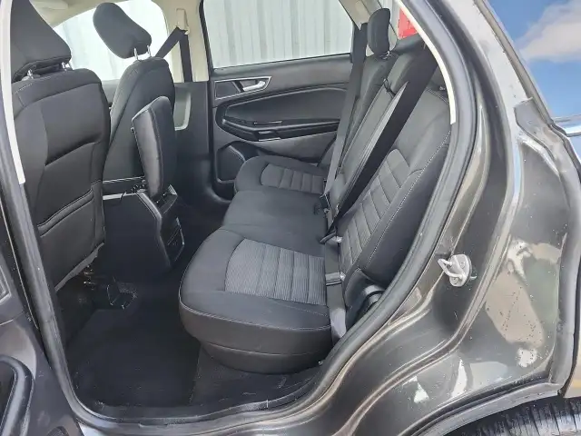 2020 Ford Edge SEL - Photo 5
