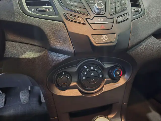 2017 Ford Fiesta 5dr HB S - Photo 17
