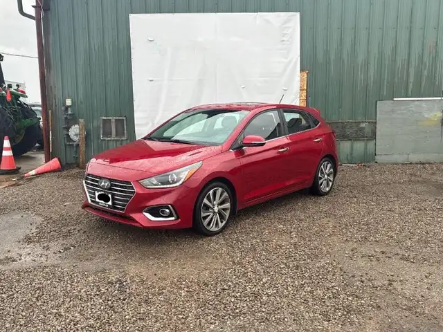 2019 HYUNDAI ACCENT LIMITED EDITION | 1 OWNER | LOADED - Photo 2