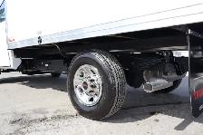 GMC Savana Cargo CUBE 12 PIEDS DECK 6.6 LITRES 12 KM / CAMION NE - Photo 24
