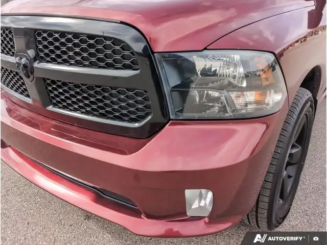 2019 Ram 1500 Classic Express | 5.7L Hemi | Low KM | Night - Photo 13