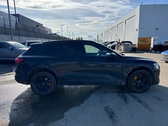 2022 Audi e-tron Progressiv - Photo 2