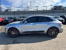 2024 Porsche Macan - Photo 2