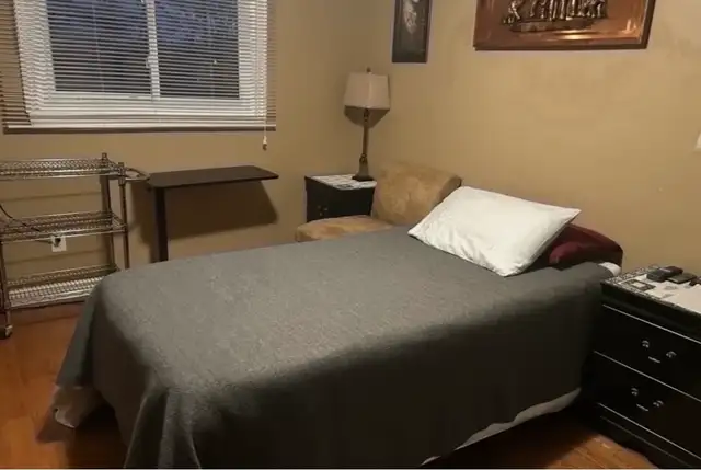 Room Available Immediately 5 Mins To Darlington OPG Plant