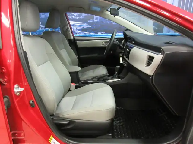 TOYOTA COROLLA 2016 LE AUTOMATIQUE AIR CLIMATISE 93 700 KM SEULE - Photo 11