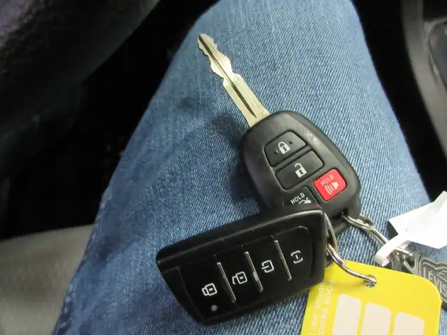 TOYOTA COROLLA 2016 LE AUTOMATIQUE AIR CLIMATISE 93 700 KM SEULE - Photo 15