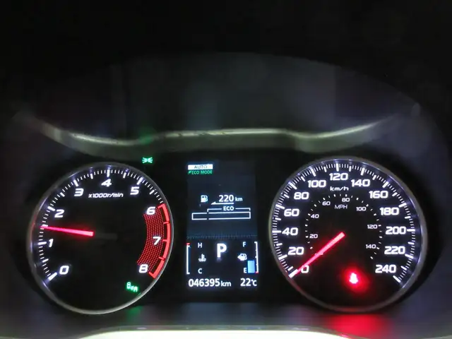 MITSUBISHI ECLIPSE CROSS 2019 SE S-AWC  46 300 KM  UNIQUE PR - Photo 24