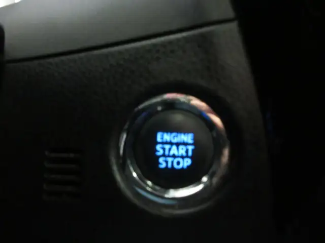 TOYOTA COROLLA 2017 XSE AUTOMATIQUE CUIR CHAUFFANT TOIT OUVRANT - Photo 13