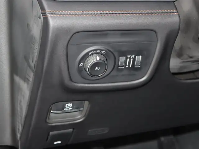 2025 Jeep Grand Cherokee Summit Reserve - Photo 8