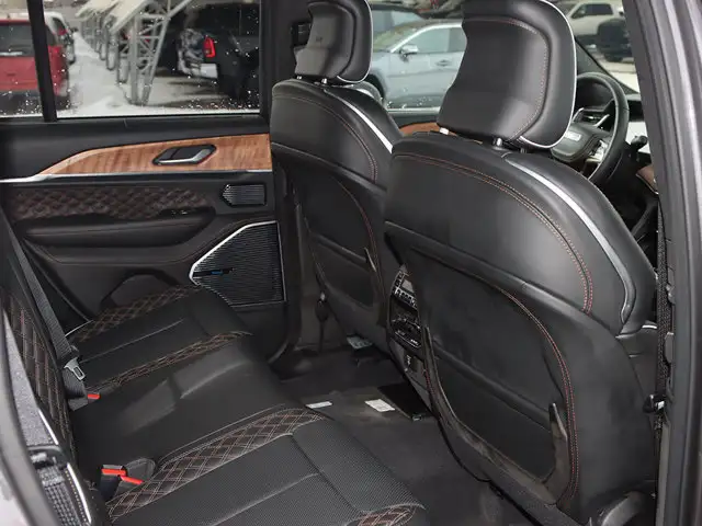 2025 Jeep Grand Cherokee Summit Reserve - Photo 25