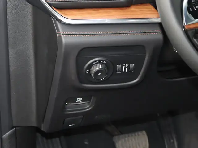 2025 Jeep Grand Cherokee Summit Reserve - Photo 8